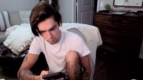 str8whiteboy21 online show from August 7, 2026, 3:03 pm