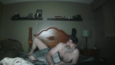 Straightbear4you online show from February 22, 2025, 10:40 am