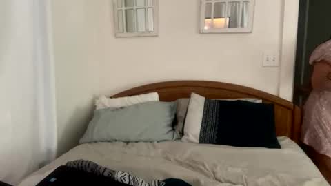 lucille beatrice luficer call me lucy online show from January 16, 2026, 4:27 am