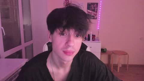 Ray online show from December 20, 2024, 1:36 am