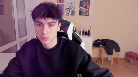 Ray online show from February 2, 2025, 5:37 pm