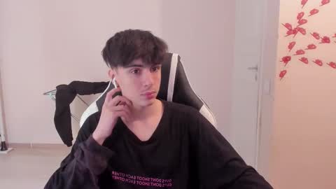 Ray online show from March 5, 2025, 1:17 pm