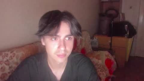 Snapshot of stralght_twinks chatting on July 11, 2026, 11:17 pm Ray online show from July 11, 2026, 11:17 pm
