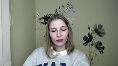 Amalia online show from December 14, 2024, 3:18 am