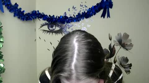 Amalia online show from January 22, 2025, 1:00 pm