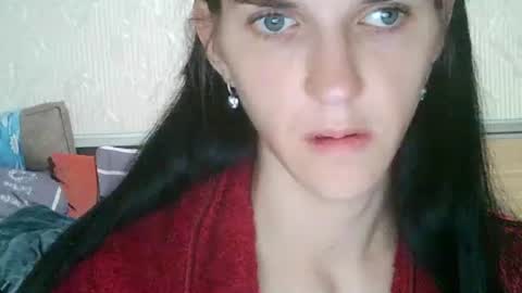 Strawberry Storm online show from September 21, 2025, 4:08 pm