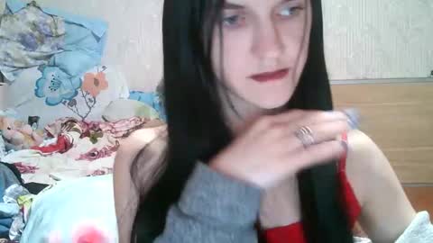 Strawberry Storm online show from April 7, 2026, 6:19 pm