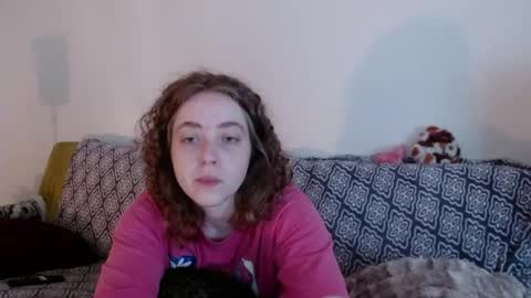 Strawberrylotsacake online show from March 20, 2026, 12:43 pm