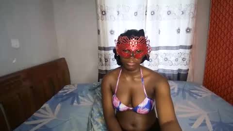 streetlioness online show from September 18, 2025, 7:21 am