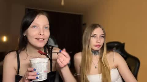 Streis  open pvt online show from March 2, 2026, 2:13 pm