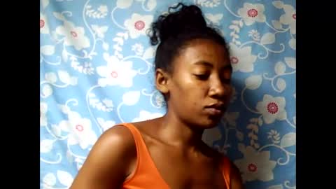 strevah9794 online show from February 9, 2026, 12:25 am