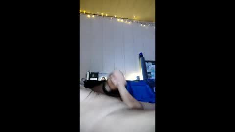 Snapshot of stripperfrits chatting on June 6, 2026, 2:05 am Frits Lady A pussylick blowjob deep online show from June 6, 2026, 2:05 am