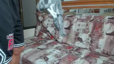 Snapshot of strong_arni chatting on February 20, 2025, 8:28 am Strong Arni online show from February 20, 2025, 8:28 am