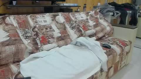 Snapshot of strong_arni chatting on March 6, 2025, 5:54 pm Strong Arni online show from March 6, 2025, 5:54 pm