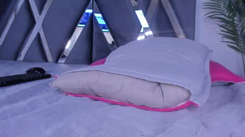 Alexa   online show from December 20, 2024, 2:27 pm