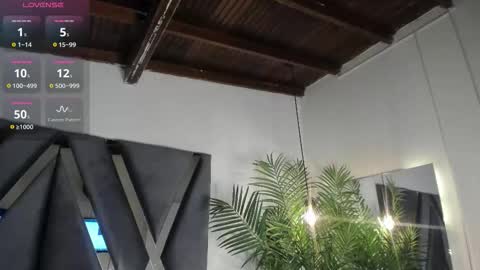 Alexa   online show from December 5, 2025, 10:57 am