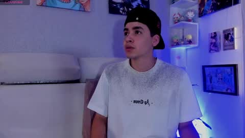 strong_rock69 online show from April 7, 2026, 4:07 pm