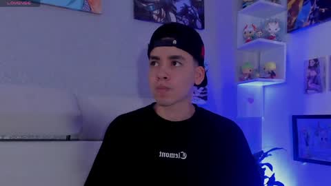 strong_rock69 online show from April 10, 2026, 3:28 pm