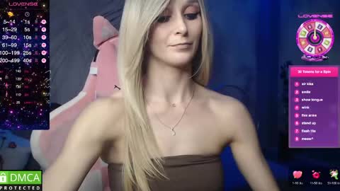 The best athletic body on the site online show from April 9, 2026, 9:53 pm