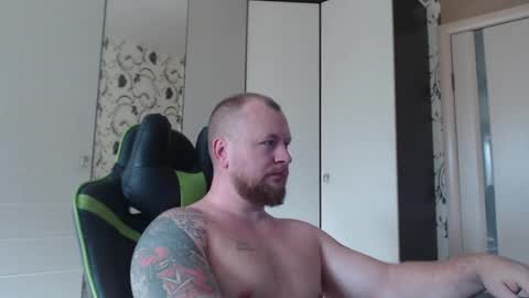 Alex online show from October 21, 2025, 8:37 am