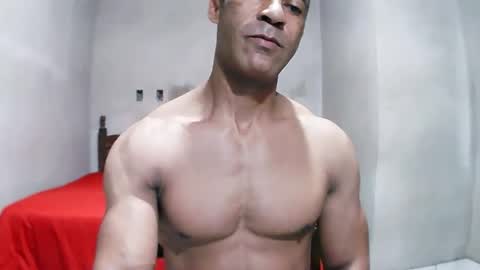 strongdaddyfantastic online show from March 20, 2026, 2:33 pm