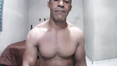 strongdaddyfantastic online show from April 2, 2026, 3:59 am