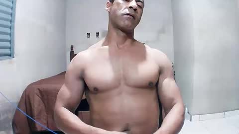 Snapshot of strongdaddyfantastic chatting on April 23, 2026, 3:41 am strongdaddyfantastic online show from April 23, 2026, 3:41 am