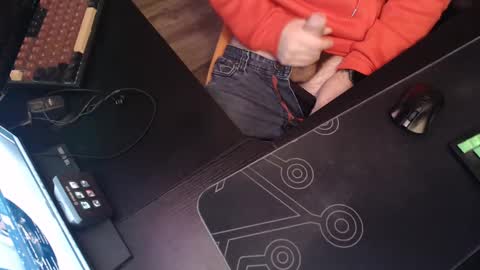 stud69861714 online show from December 11, 2024, 7:09 am