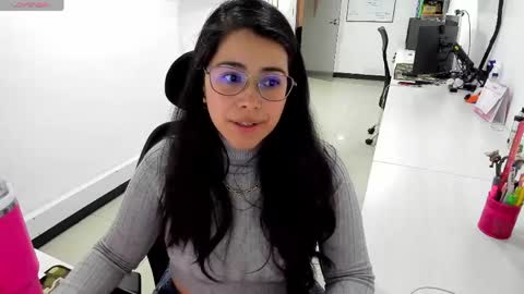 studcb_ online show from April 20, 2026, 10:55 pm