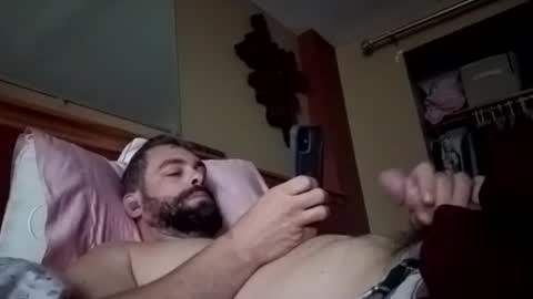 Stud online show from May 24, 2026, 2:22 pm
