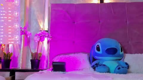 Snapshot of stusha chatting on June 12, 2026, 4:06 pm Stusha online show from June 12, 2026, 4:06 pm