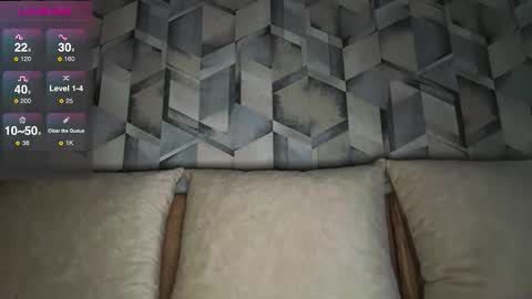 LINA online show from September 19, 2025, 12:17 pm