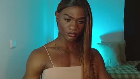 Suanny Klatten  It is my account independent  online show from February 5, 2025, 1:54 pm