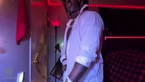 Snapshot of suavechocolatecity chatting on February 6, 2026, 10:51 am Hot Chocolate online show from February 6, 2026, 10:51 am