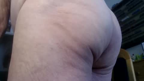 Snapshot of subibuns chatting on February 13, 2026, 11:17 am Marcel online show from February 13, 2026, 11:17 am