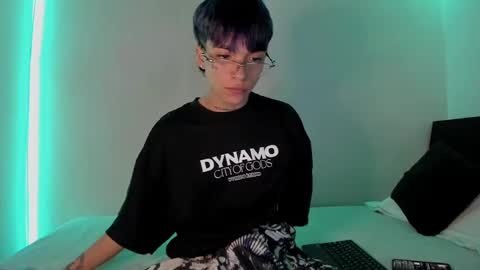 nico online show from February 8, 2025, 4:57 pm