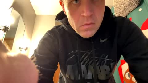 submissivebrett381 online show from March 19, 2026, 10:25 pm