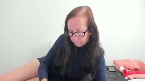 Submissie Peach Goddess online show from May 8, 2026, 2:33 pm