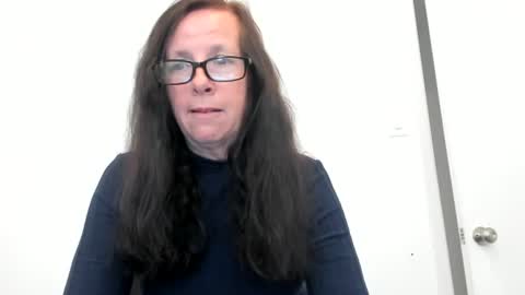 Snapshot of submissivepeachgoddess chatting on June 22, 2026, 2:14 pm Submissie Peach Goddess online show from June 22, 2026, 2:14 pm