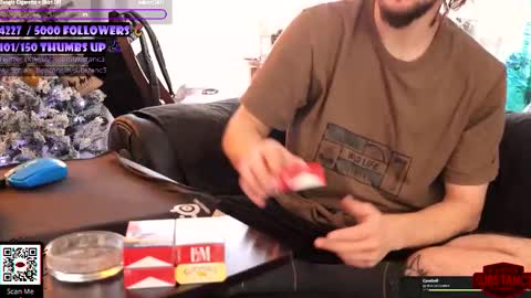 Im Substanc3  online show from December 1, 2025, 9:47 am