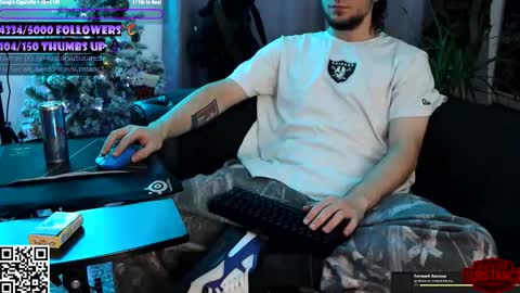 Snapshot of substanc3 chatting on December 22, 2025, 4:37 pm Im Substanc3 online show from December 22, 2025, 4:37 pm