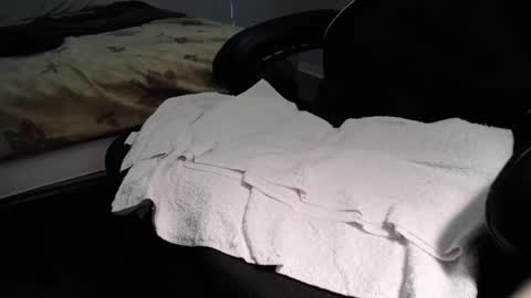 subswitchuser online show from February 6, 2025, 3:31 pm