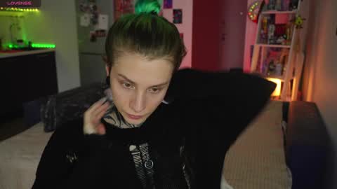 succubus_66 online show from December 14, 2024, 9:40 am