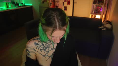 succubus_66 online show from December 22, 2024, 2:16 pm