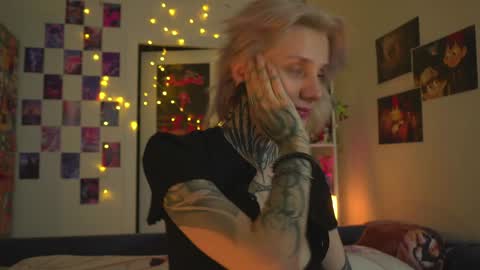 succubus_66 online show from February 8, 2025, 12:06 pm