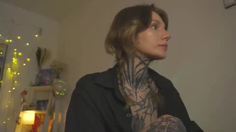 succubus_66 online show from March 5, 2026, 7:59 am