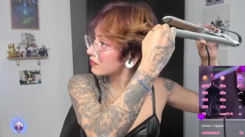 Alexy online show from April 25, 2026, 3:20 pm