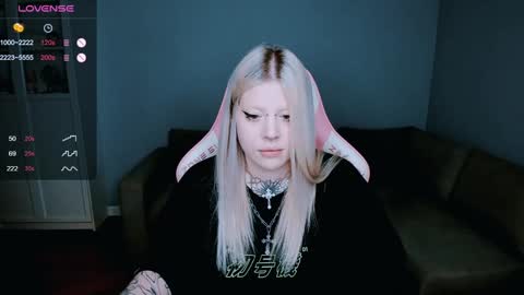 succubus_leslie online show from January 15, 2025, 2:13 pm