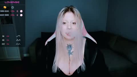 succubus_leslie online show from March 4, 2025, 2:21 pm