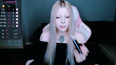 succubus_leslie online show from September 27, 2025, 12:15 am